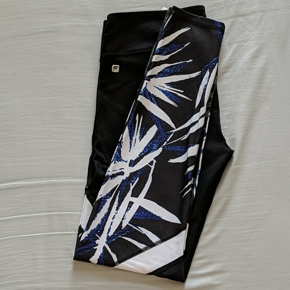 Fabletics Mesh Cut Out Tropical Leaf Black Legging